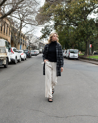 LISA BLACK PLAID COATIGAN